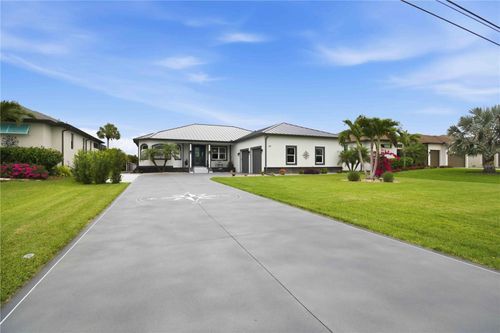 216 Rotonda Blvd E, ROTONDA WEST, FL, 33947-2800 | Card Image