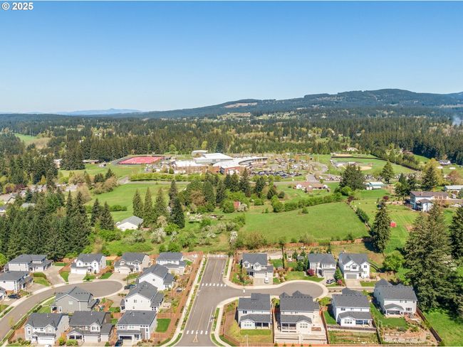 3553 Ne Kingbird St, House other with 5 bedrooms, 3 bathrooms and 3 parking in Camas WA | Image 41