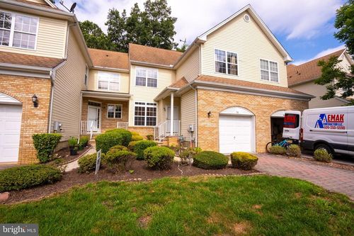 76 Tennyson Rd, East Windsor, NJ, 08520-4692 | Card Image