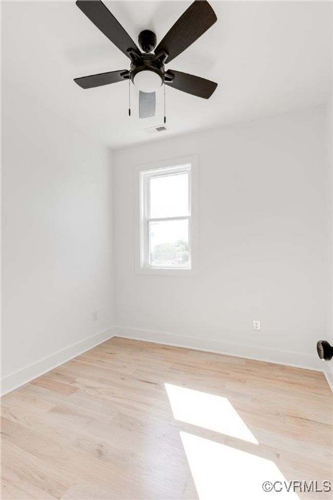 Middle bedroom | Image 29