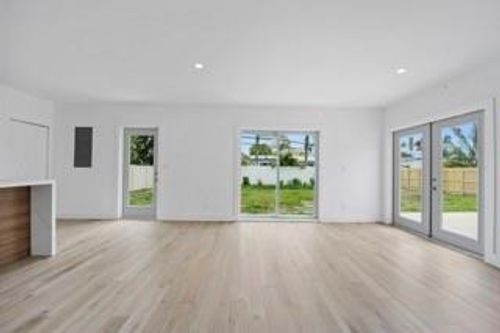 4826 Ne 17th Terrace, Oakland Park, FL, 33334 | Card Image