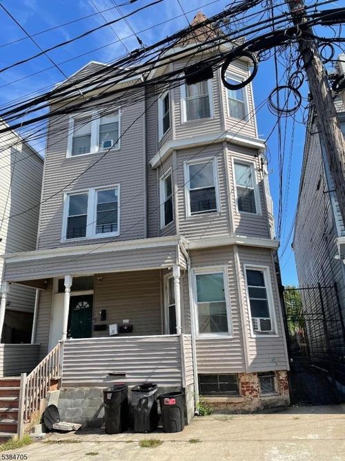apt-2-142 Hudson St, Newark, NJ, 07103-2876 | Card Image