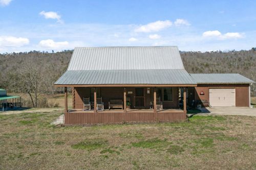 3382 Back Valley Rd, Trenton, GA, 30752-5162 | Card Image