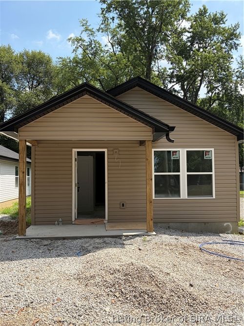 300C Williams Street, Jeffersonville, IN, 47130 | Card Image