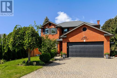 2138 Lorraine Dr, Peterborough, ON, K9L1X4 | Card Image