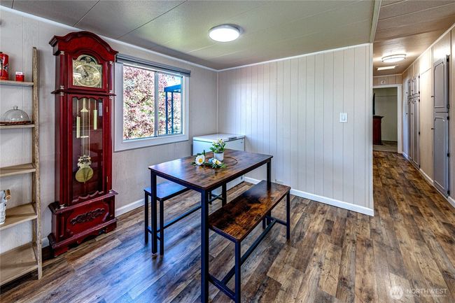 Nice size dining area. | Image 12