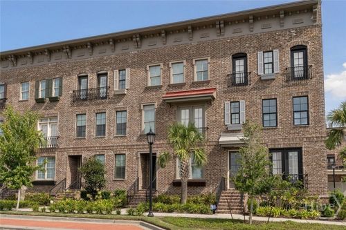 512 Altamaha St, Savannah, GA, 31401-3151 | Card Image