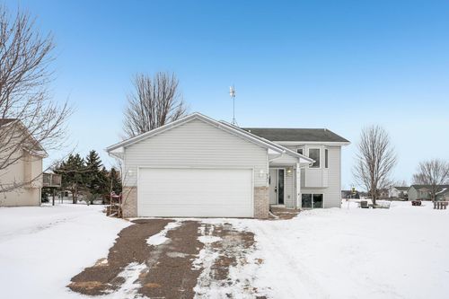 931 Shady Ridge Ln, Braham, MN, 55006-3218 | Card Image