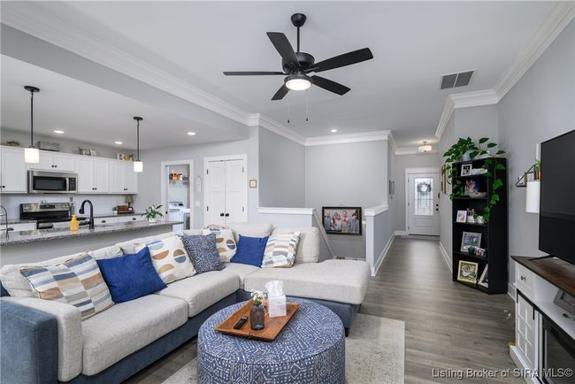 4242 Recreation Way, Home with 4 bedrooms, 3 bathrooms and null parking in Jeffersonville IN | Image 5