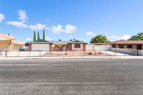 794 Fairway Dr, Boulder City, NV, 89005-3402 | Card Image