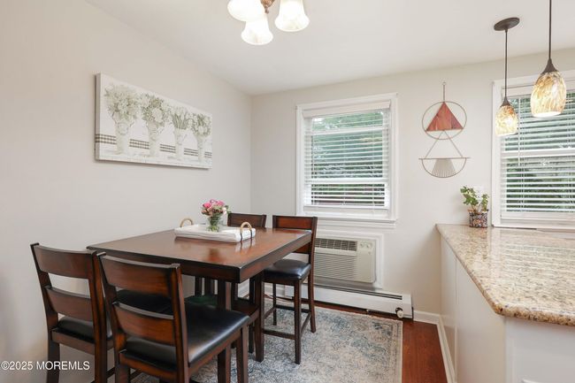131 Manor Dr, Condo with 2 bedrooms, 1 bathrooms and 1 parking in Red Bank NJ | Image 11