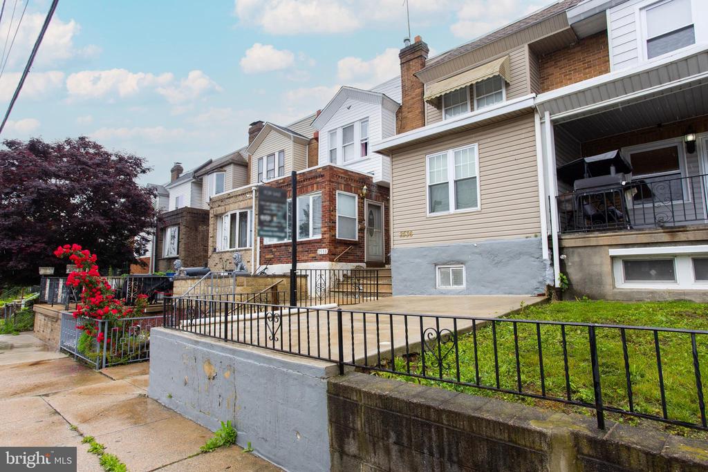Residential in PHILADELPHIA 2