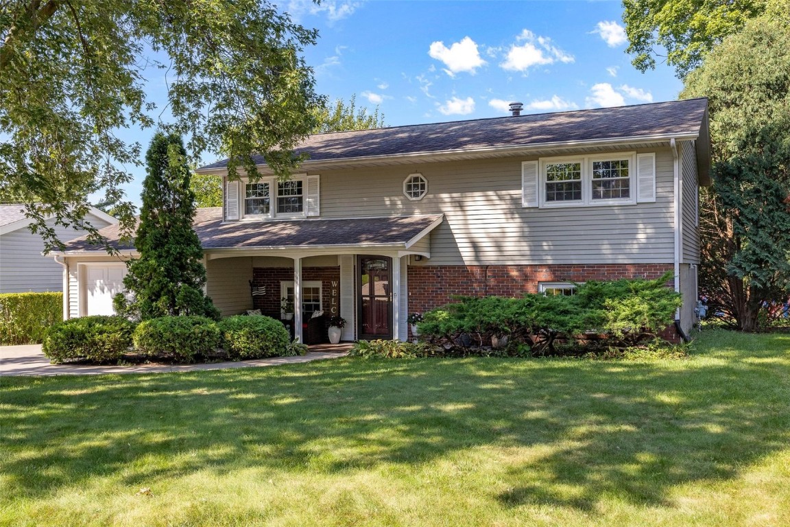 14th Ave, Coralville, IA 52241
