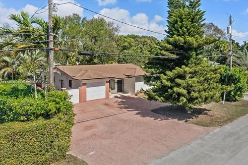 6385 Sw 25th St, Miami, FL, 33155-3054 | Card Image