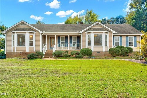 2805 Mary Marvin Trl, Fuquay Varina, NC, 27526-9646 | Card Image