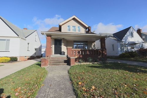 6502 Farnsworth Dr, Parma, OH, 44129-4624 | Card Image