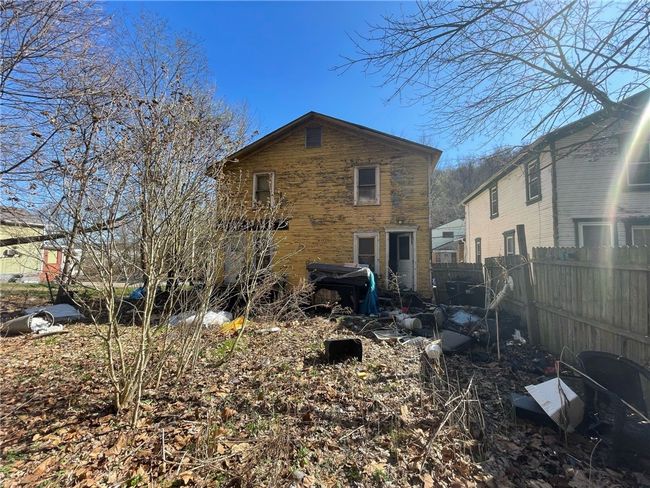 142 Baker St, Condo with 3 bedrooms, 1 bathrooms and null parking in Aliquippa PA | Image 14