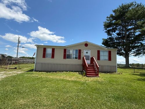 76 Kelsey Ln, Pikeville, TN, 37367-7480 | Card Image