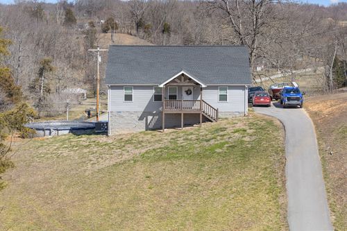 510 Highland Park Rd, Red Boiling Springs, TN, 37150-2301 | Card Image