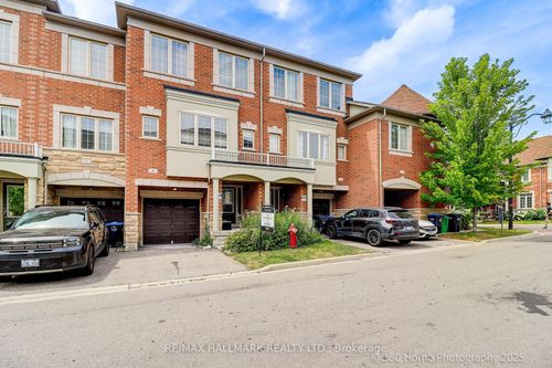 6 Aspen Hills Rd, Brampton, ON, L6Y6E3 | Card Image