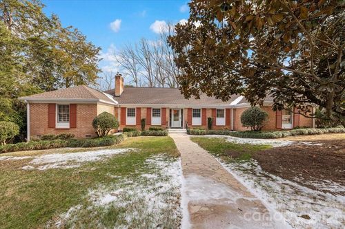 7201 Terrace Dr, Charlotte, NC, 28211-6142 | Card Image