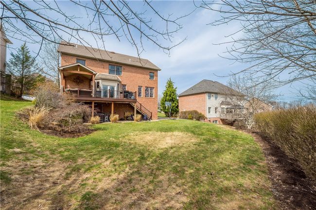 2021 Sterling Dr, House other with 4 bedrooms, 4 bathrooms and 3 parking in Mc Donald PA | Image 37