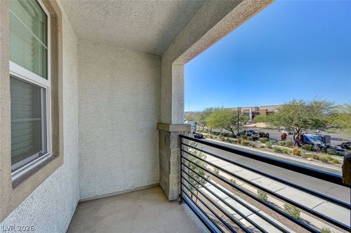 909 Kyanite Ln, Henderson, NV, 89011-1562 | Card Image