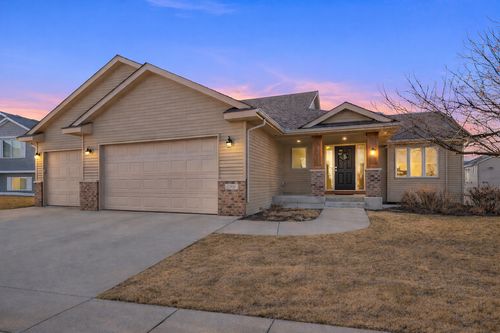 1306 4th St Nw, New Prague, MN, 56071-1155 | Card Image