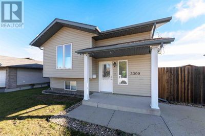 3309 43 B Ave, House other with 4 bedrooms, 2 bathrooms and 2 parking in Lloydminster SK | Image 1