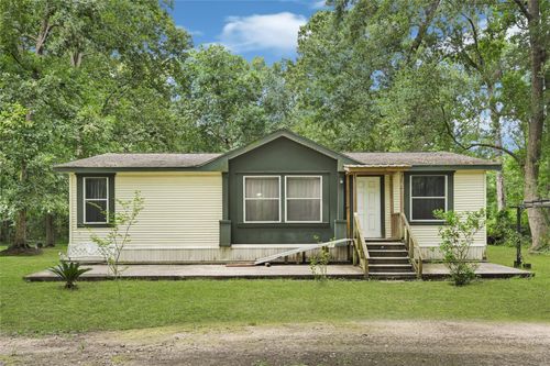 111 County Road 3379, Cleveland, TX, 77327-8920 | Card Image