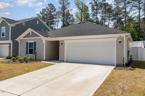 1012 Ringhill Bluff Dr, Durham, NC, 27704-6146 | Card Image