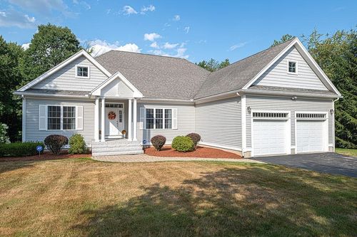 6 Prestwick Trl, Nashua, NH, 03062-2831 | Card Image
