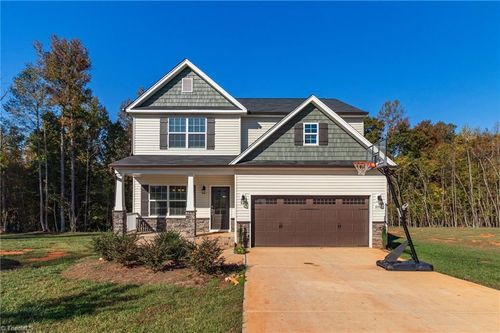 6418 Gardenview Rd, Pleasant Garden, NC, 27313-9303 | Card Image