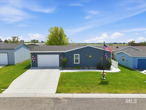 59-910 Moonglo Rd, Buhl, ID, 83316-6180 | Card Image