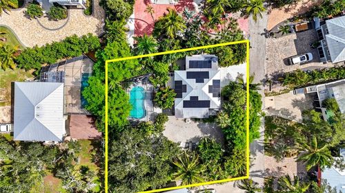 167 Coconut Dr, FORT MYERS BEACH, FL, 33931-3815 | Card Image