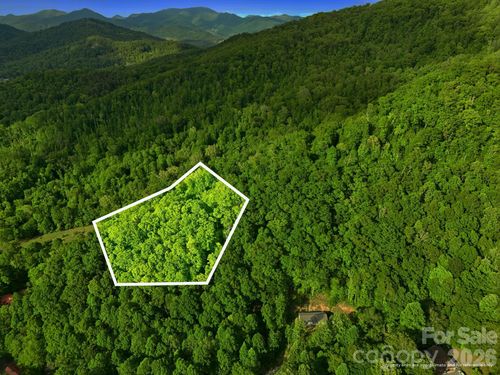 108 Wakulla Way, Waynesville, NC, 28785 | Card Image