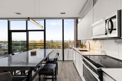 321-21 Matchedash St S, Orillia, ON, L3V4W4 | Card Image