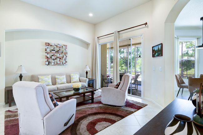 17560 72 Nd Rd N, House other with 5 bedrooms, 3 bathrooms and null parking in Loxahatchee FL | Image 8