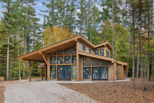 20 Evergreen Lane, Newry, ME, 04261 | Card Image