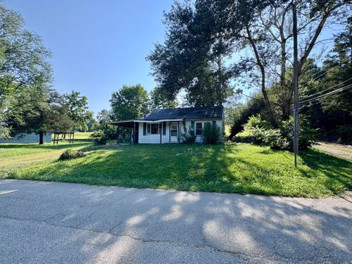 1019 Chestnut Ave, Cabool, MO, 65689-7304 | Card Image