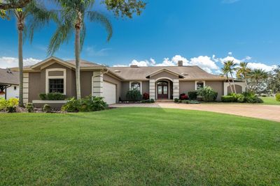 3305 Lakeside Circle, House other with 3 bedrooms, 3 bathrooms and null parking in Parrish FL | Image 1