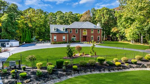 4 Wright Ct, Millstone Township, NJ, 08510-1234 | Card Image