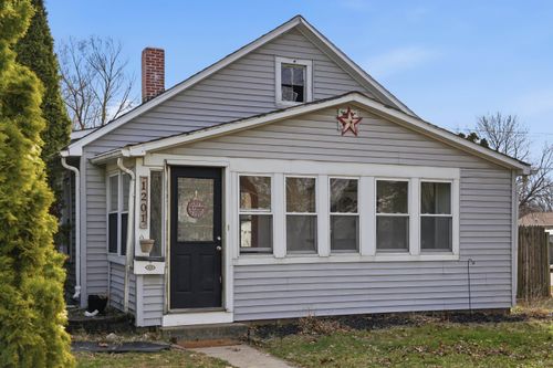 1201 14th Ave, Rock Falls, IL, 61071-2620 | Card Image