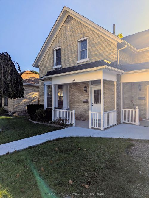 159 Wellington St, Cambridge, ON, N1R3Y8 | Card Image