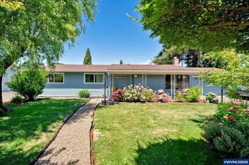 3217 Franklin Ave Se, Albany, OR, 97322-5224 | Card Image