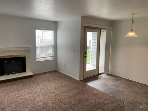 apt-101-9086 W Sigmont Ln, Boise, ID, 83709-0587 | Card Image