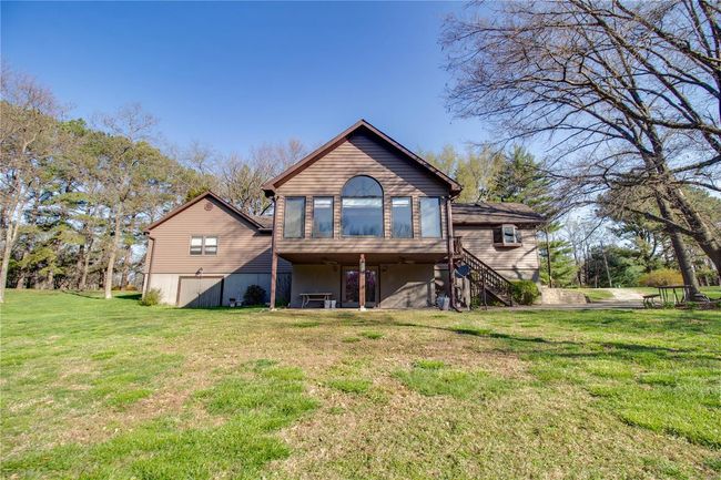 8556 Kee Mac Ln, House other with 2 bedrooms, 2 bathrooms and 3 parking in Alton IL | Image 53