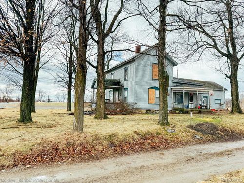 8312 Lahring Rd, Gaines, MI, 48436-9603 | Card Image