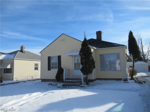 1403 Dawnwood Dr, Parma, OH, 44134-3233 | Card Image