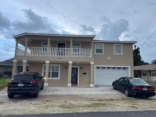 639 Avenue B, Westwego, LA, 70094-4237 | Card Image